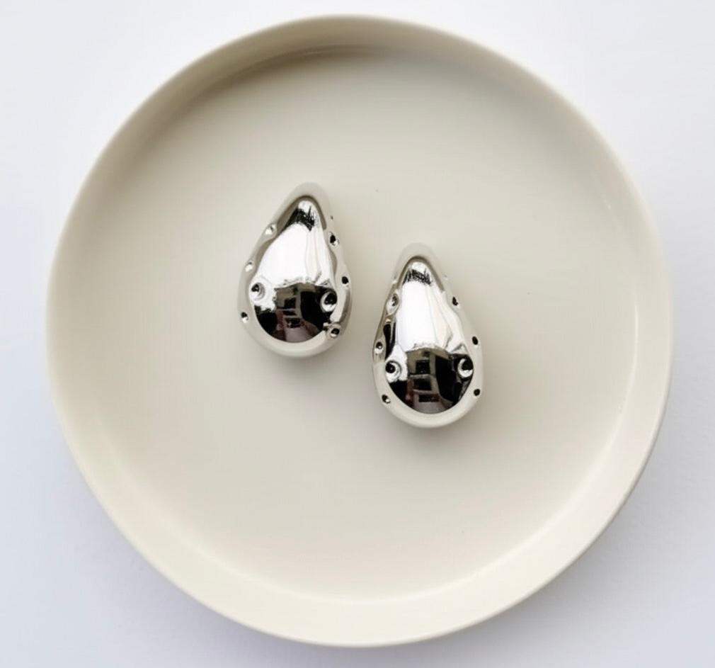 Tear Drop Shaped Stud.