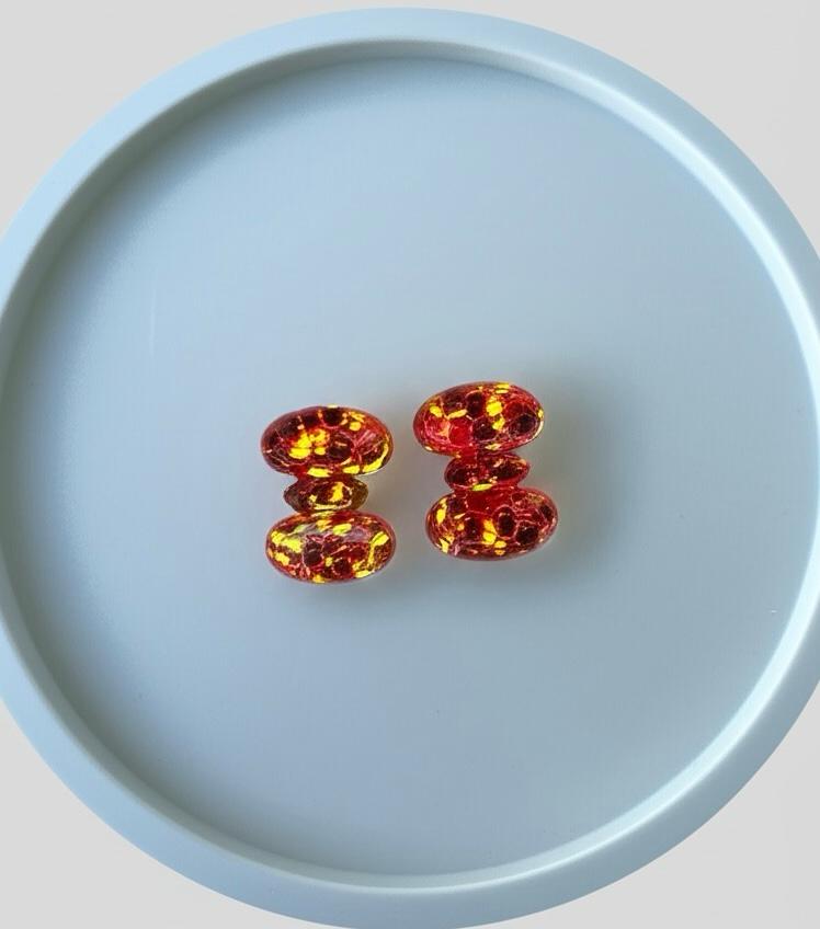 Iridescent Acrylic Bow Beads.