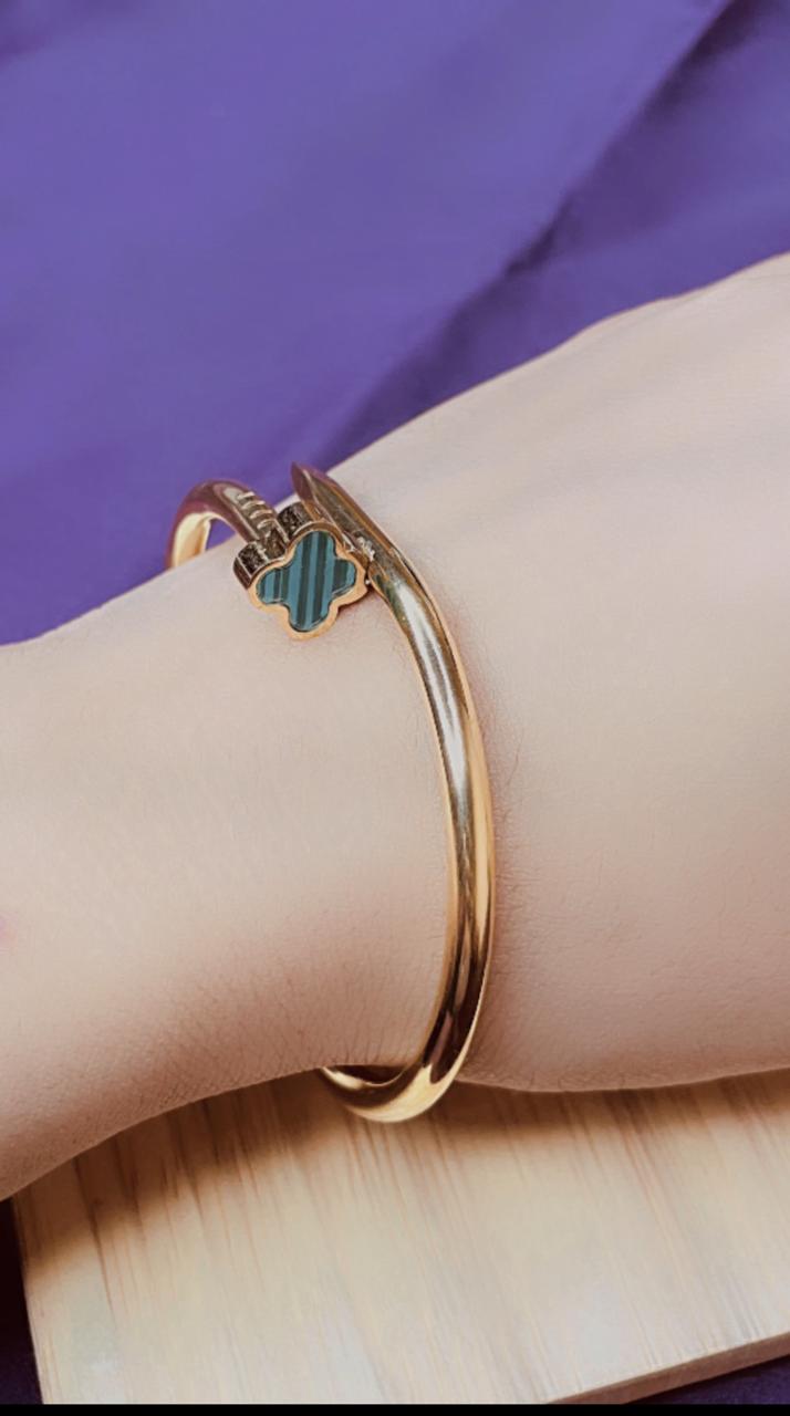 Luxury Green Clover Jewelry Combo for Women.