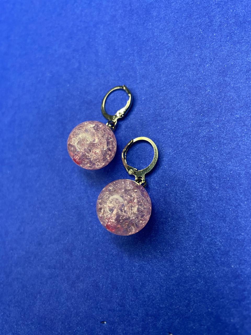 Leverback drop earrings.