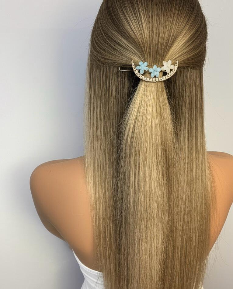 Moon-Shaped Decorative Hair Clip.
