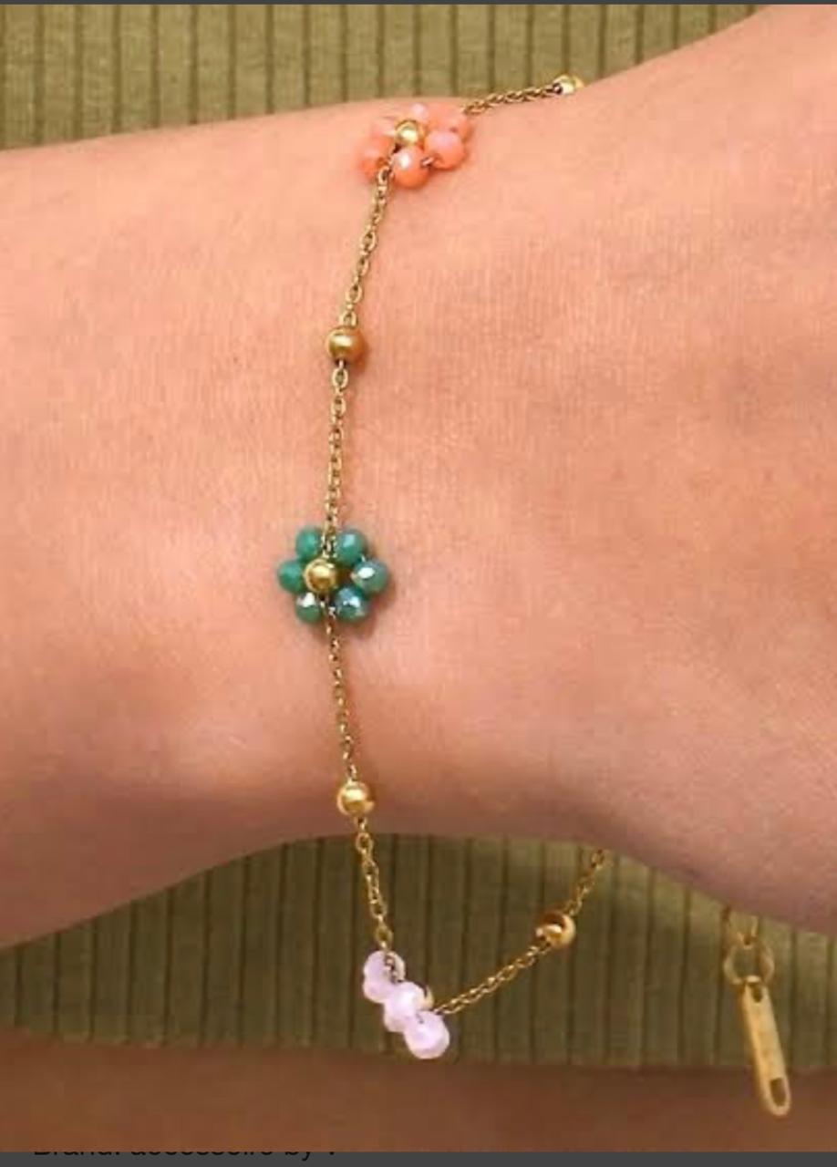 Multi-Color Flower Bracelet.